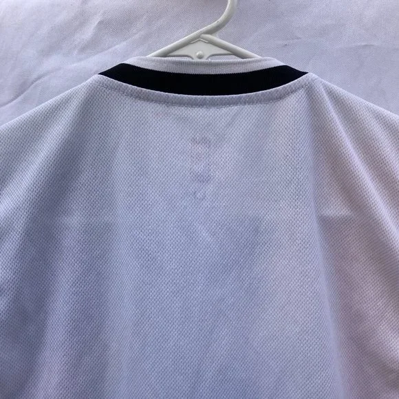 Throwback NBA Licensed Cleveland Cavaliers Jersey Size MEDIUM - Picture 7 of 8